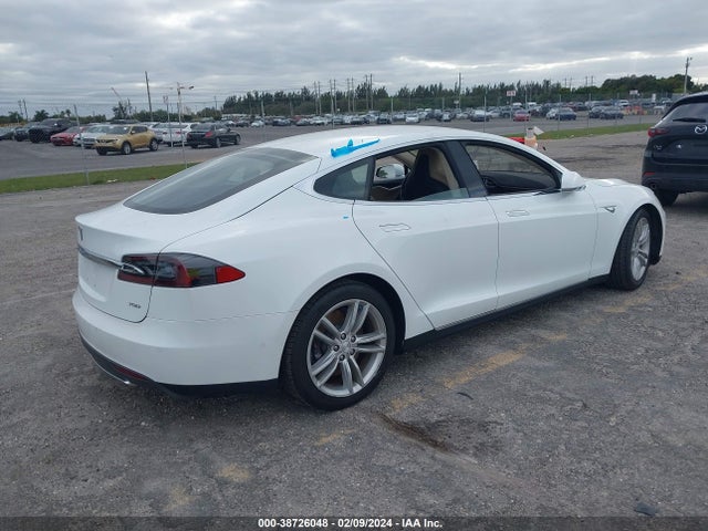 Tesla MODEL S 2016 5YJSA1E27GF128205 Image 4