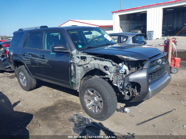 Toyota 4runner Trail 2014 JTEBU5JR1E5167951 Image 1
