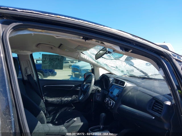Honda FIT LX 2019 3HGGK5H44KM714714 Image 15