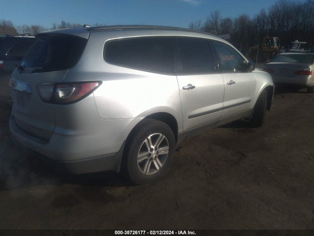 Chevrolet Traverse Ls 2015 1GNKRFED0FJ368136 Image 4