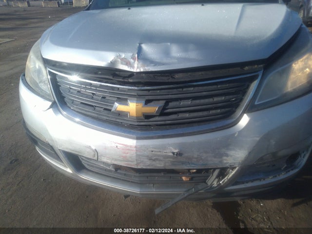 Chevrolet Traverse Ls 2015 1GNKRFED0FJ368136 Image 6