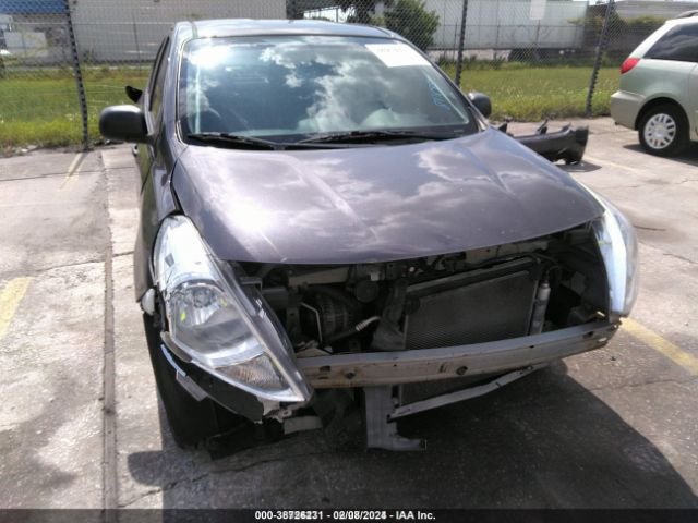 3N1CN7AP9FL811880 Nissan Versa 1.6 S