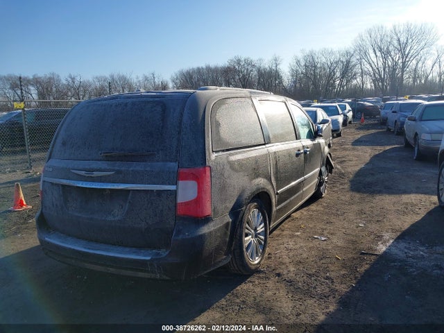 2C4RC1CG5GR128196 Chrysler Town & Country Touring-l Anniversary Edition