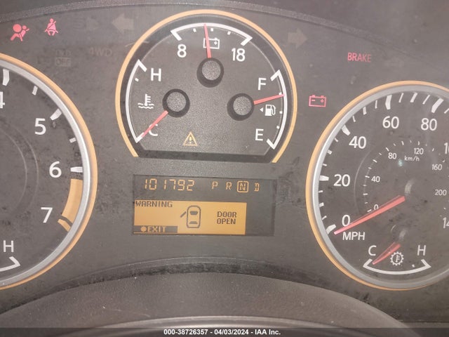 Nissan TITAN SV 2014 1N6BA0ED7EN508989 Image 7