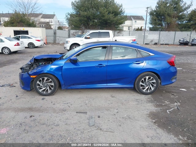 Honda CIVIC EX 2018 2HGFC2F79JH581739 Image 14