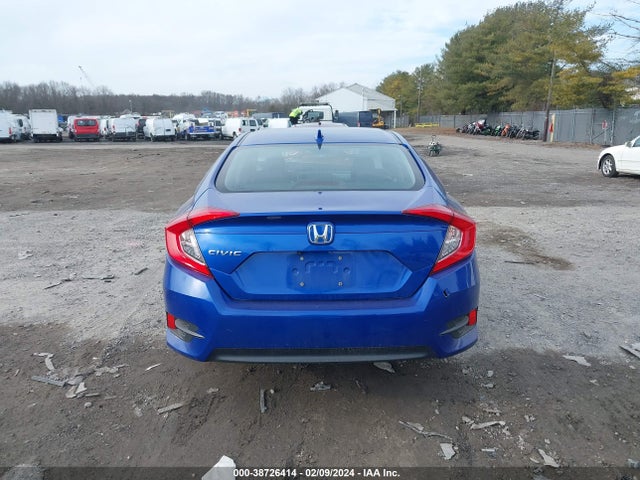 Honda CIVIC EX 2018 2HGFC2F79JH581739 Image 16