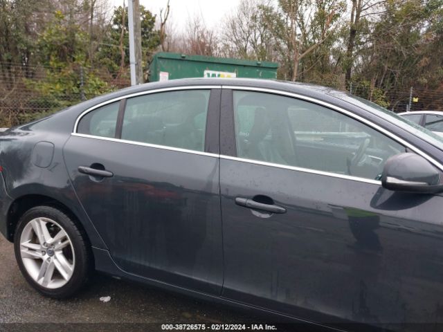 YV140MFB4F1307959 Volvo S60 T5 Premier