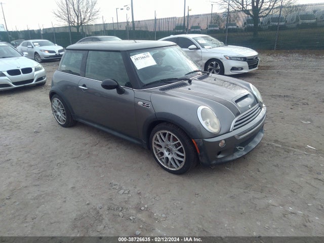 2003 MINI COOPER S WMWRE33463TD63656 Photo 0
