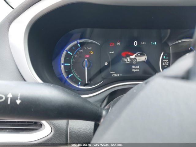 2C4RC1L73JR118368 Chrysler Pacifica Hybrid Touring L
