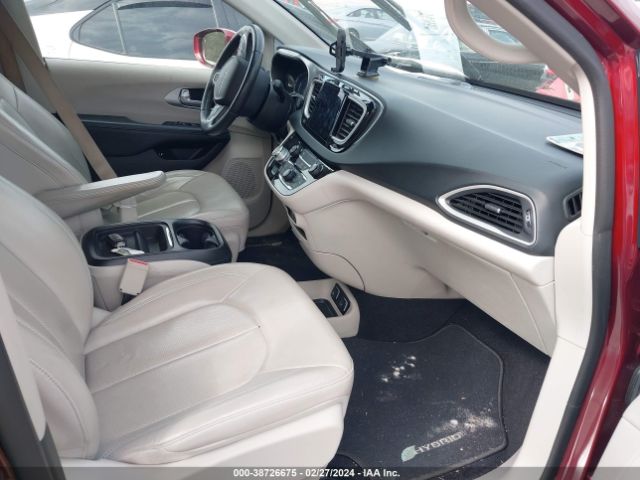 2C4RC1L73JR118368 Chrysler Pacifica Hybrid Touring L