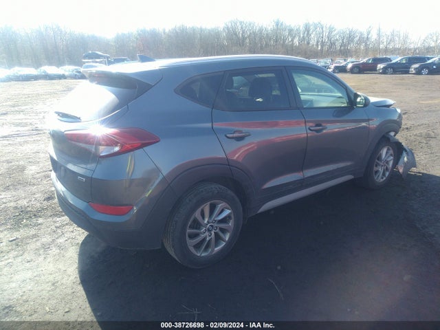 Hyundai TUCSON SEL 2018 KM8J3CA43JU731719 Image 4