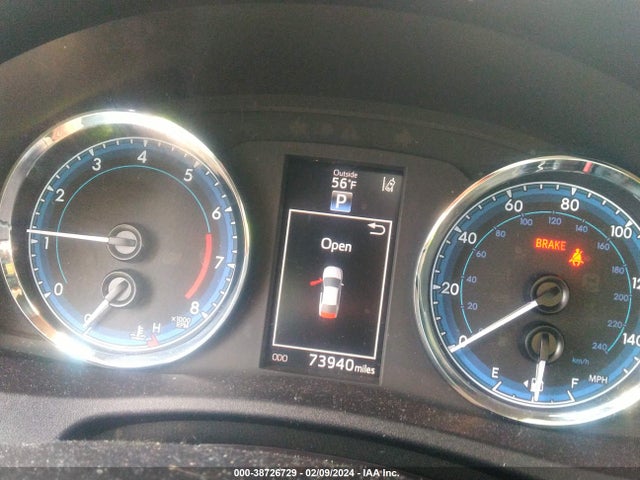Toyota COROLLA SE 2018 2T1BURHE4JC033060 Image 7