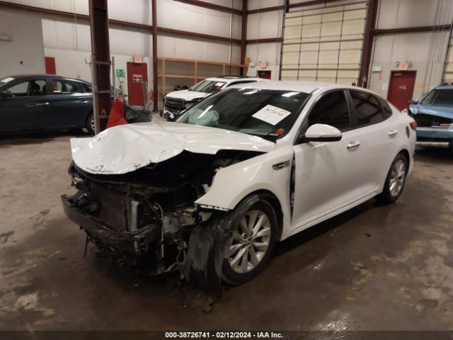 5XXGT4L31JG241147 KIA Optima S