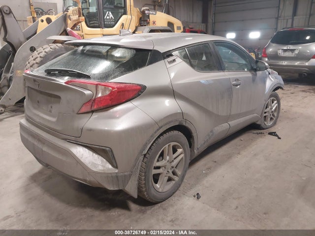 Toyota C-HR LE 2020 NMTKHMBX6LR116323 Image 4