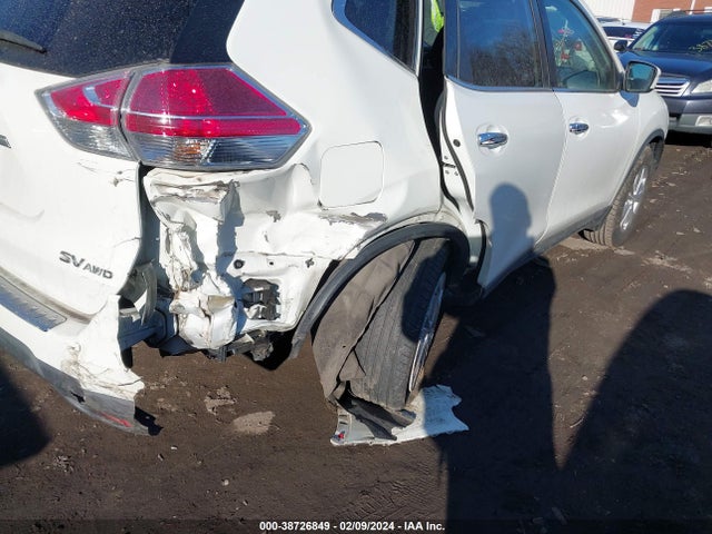 Nissan ROGUE SV 2016 5N1AT2MV0GC811976 Image 6
