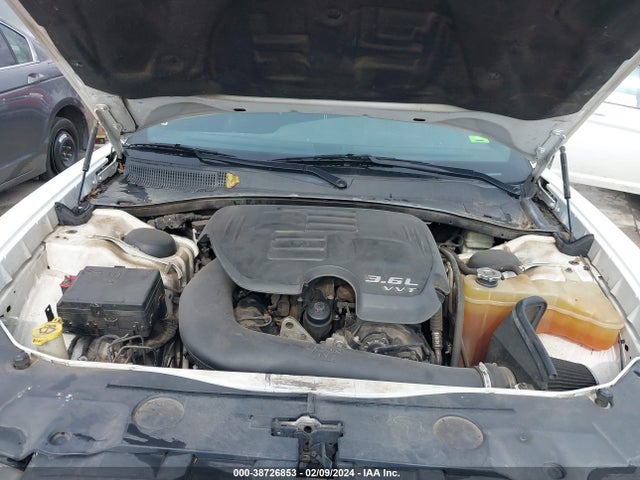 38726853 :رقم المزاد ، 2C3CDXHG5DH729872 vin ، 2013 Dodge Charger Sxt مزاد بيع