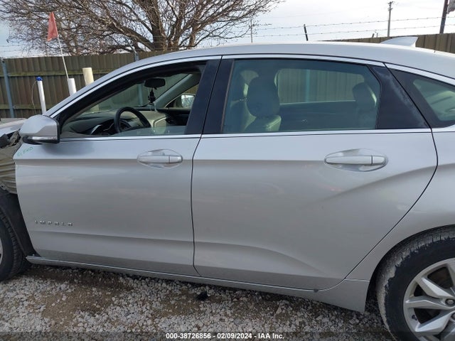 Chevrolet IMPALA 1LT 2017 2G1105SA6H9163107 Image 14