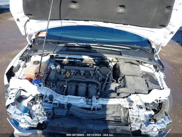Ford FOCUS SE 2016 1FADP3F20GL322031 Image 10