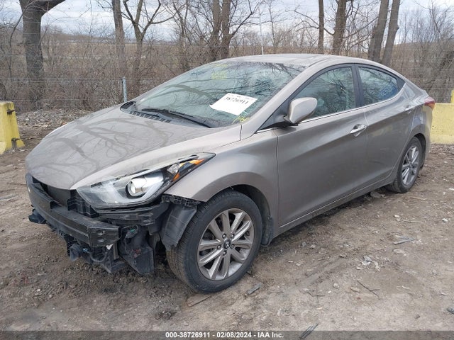 Hyundai ELANTRA SE 2015 5NPDH4AE7FH632243 Image 2
