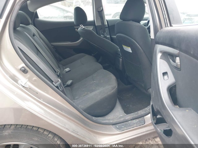 Hyundai ELANTRA SE 2015 5NPDH4AE7FH632243 Image 8