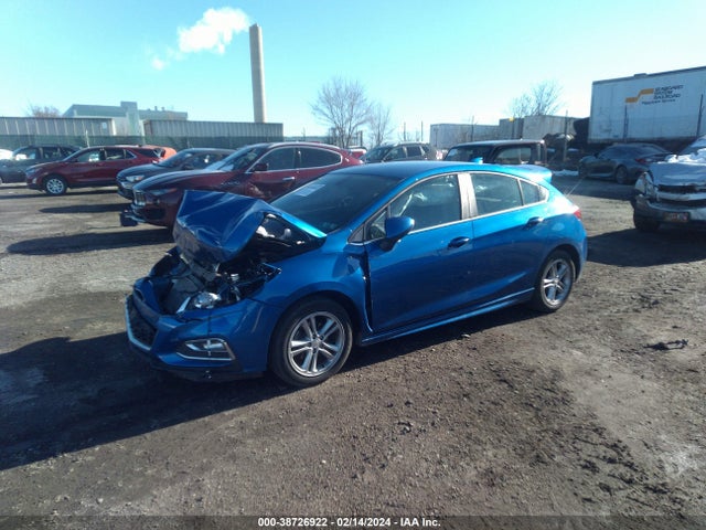 Chevrolet Cruze Lt Auto 2017 3G1BE6SM1HS512022 Image 2