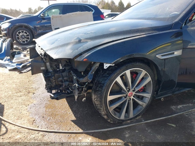 2018 JAGUAR XE SAJAG4FV9JCP17864 Photo 5