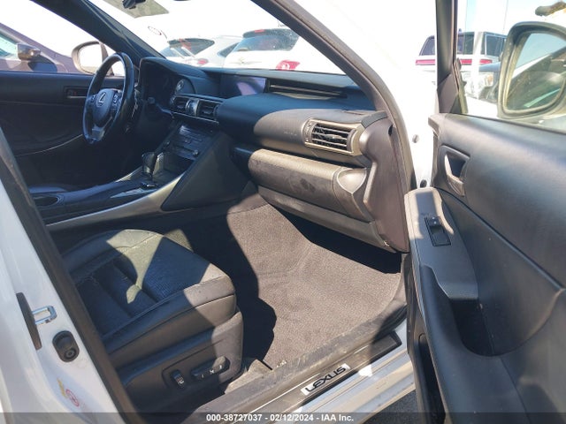 JTHBA1D26H5051247 Lexus IS 200T