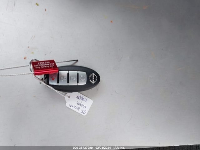 5N1BT3BB3NC690828 Nissan Rogue Sv Intelligent Awd