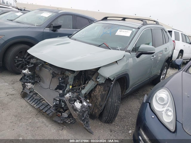 Toyota Rav4 Xle 2021 2T3W1RFV1MW137092 Image 2