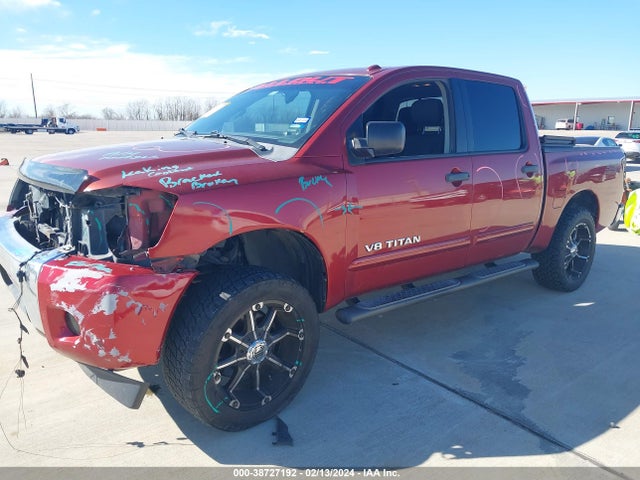 Nissan TITAN SV 2014 1N6BA0EC5EN508660 Image 2