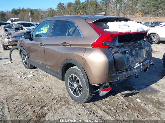 JA4AT3AAXLZ002823 Mitsubishi Eclipse Cross Es 1.5t Awc