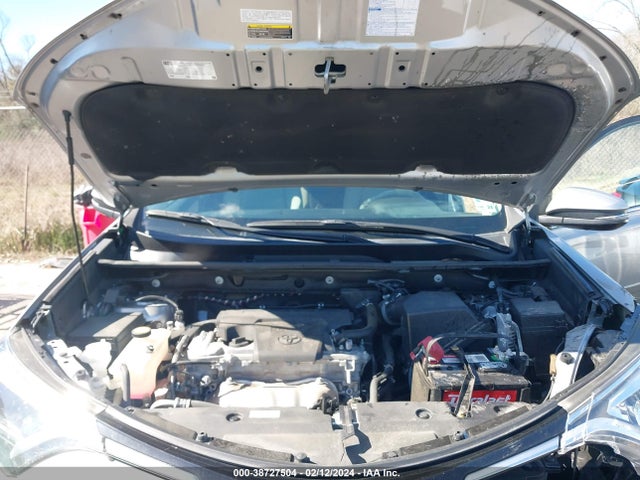 Toyota Rav4 Limited 2018 2T3YFREV0JW512963 Image 10
