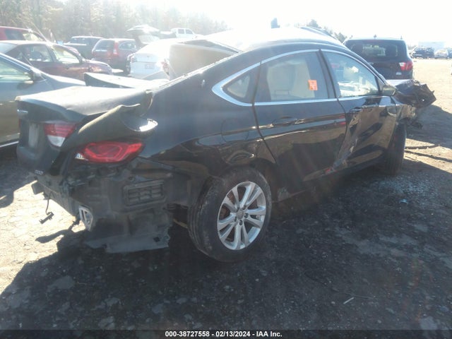 Chrysler 200 Limited Platinum 2017 1C3CCCAB5HN504570 Image 4