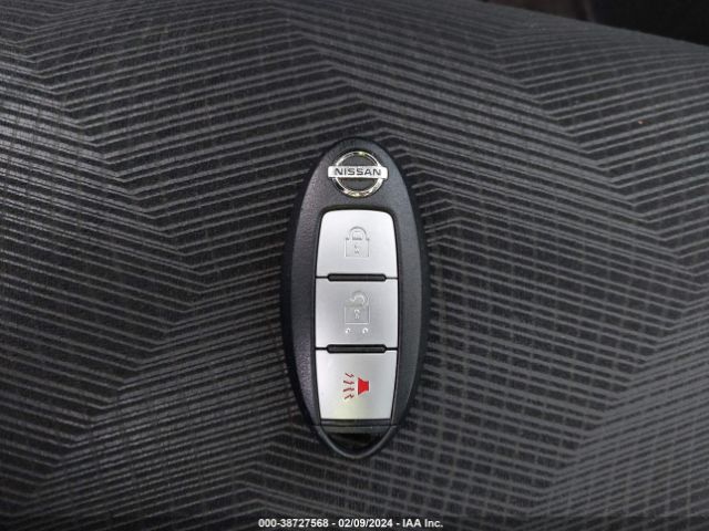 5N1AT2MT4GC847832 Nissan ROGUE SV