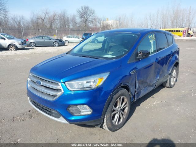 1FMCU9G99HUA22458 Ford ESCAPE SE