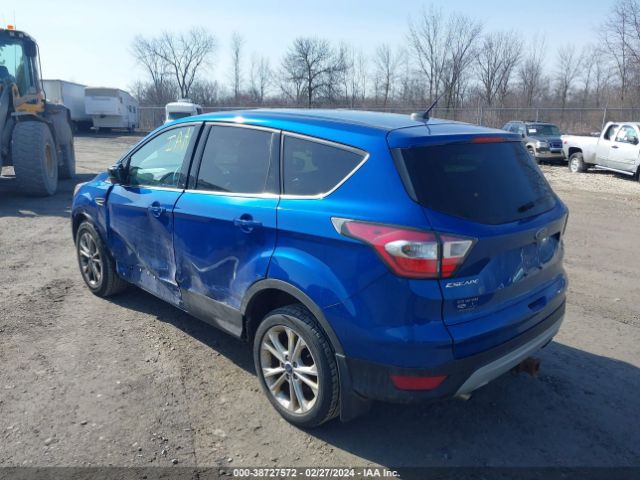 1FMCU9G99HUA22458 Ford ESCAPE SE