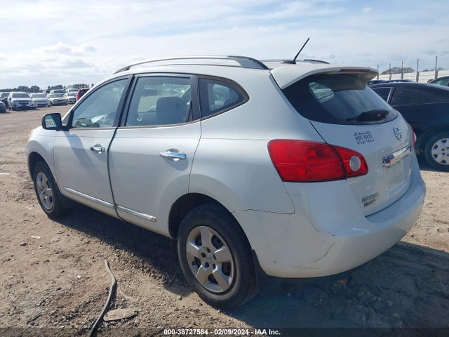 2014 NISSAN ROGUE SELECT S VIN: JN8AS5MV7EW203588