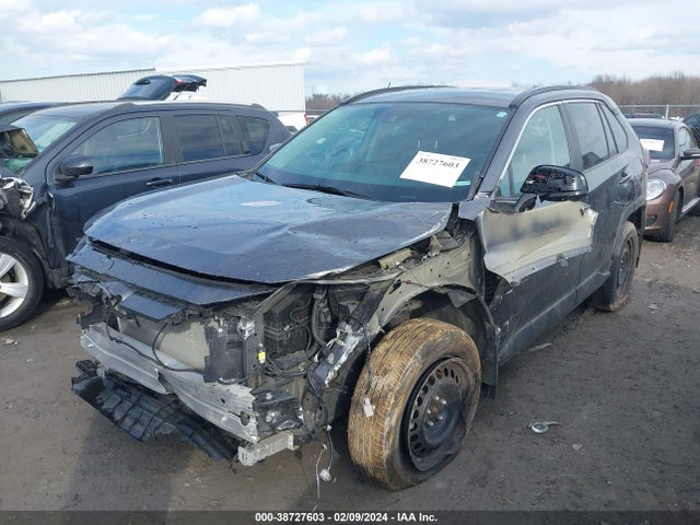 Toyota RAV4 LE 2021 2T3F1RFV3MC227197 Image 2