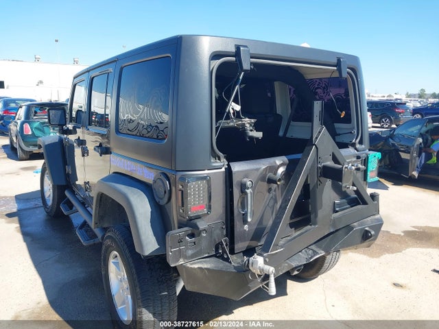 1C4BJWDG5JL822566 Jeep Wrangler Jk Unlimited Sport S 4x4