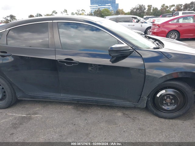 Honda Civic Lx 2018 2HGFC2F5XJH503212 Image 13