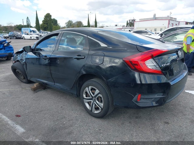 Honda Civic Lx 2018 2HGFC2F5XJH503212 Image 3