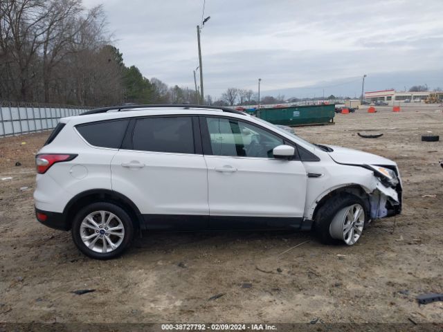1FMCU0G94HUE25534 Ford ESCAPE SE