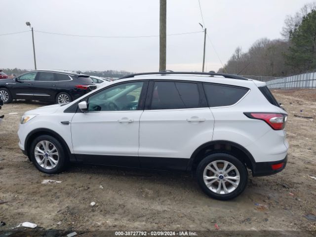 1FMCU0G94HUE25534 Ford ESCAPE SE