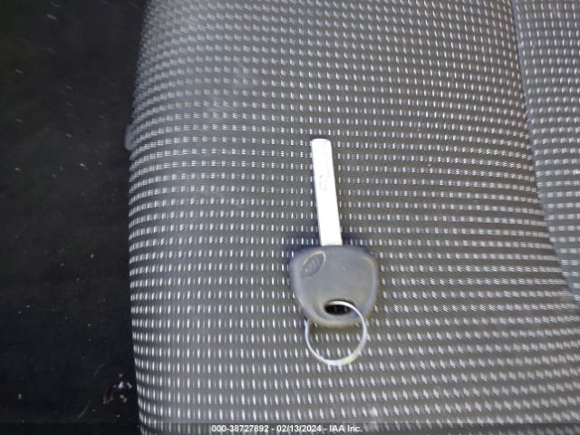 3KPF24AD4KE008335 KIA FORTE FE