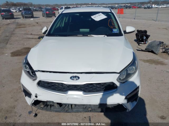 3KPF24AD4KE008335 KIA FORTE FE