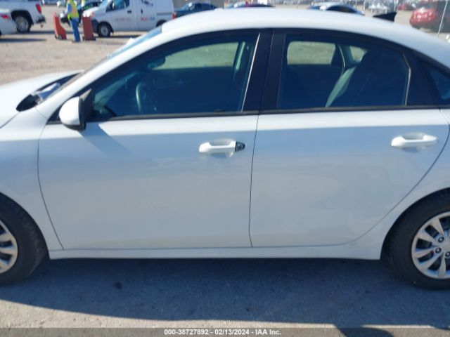 3KPF24AD4KE008335 KIA FORTE FE