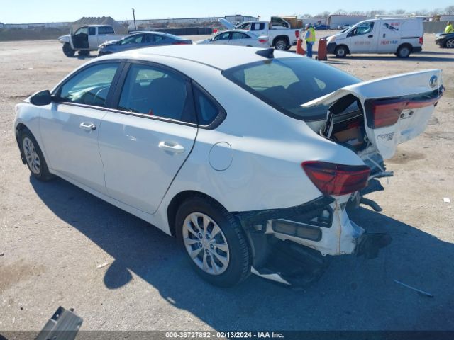 3KPF24AD4KE008335 KIA FORTE FE