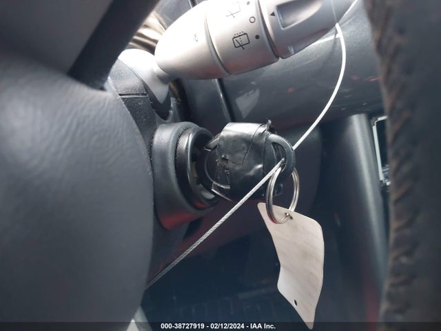 2005 MINI COOPER WMWRC33455TC56994 Photo 10