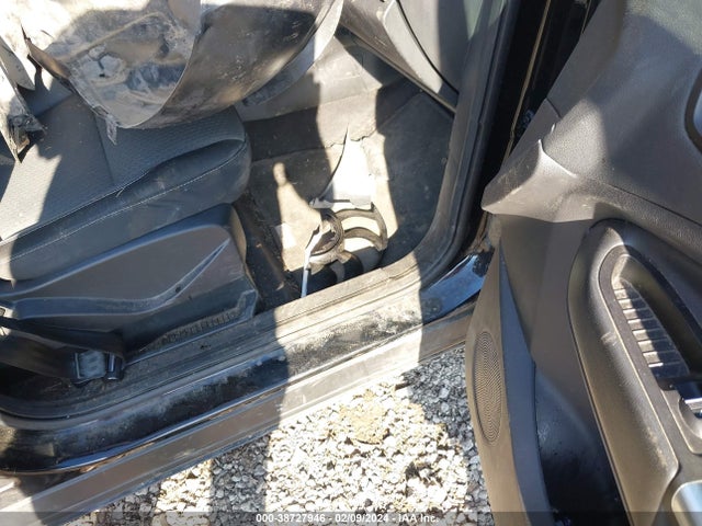 Ford ESCAPE SE 2017 1FMCU9G94HUE42130 Image 5