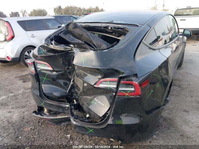 7SAYGDEFXNF347401 Tesla Model Y Performance Dual Motor All-wheel Drive
